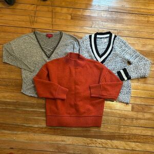 Bundle of 3 Women’s Size Medium Long Sleeve Sweaters